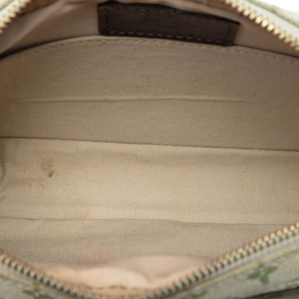 Louis Vuitton Monogram Mini Lin Juliette MM Green Very good condition - Model View