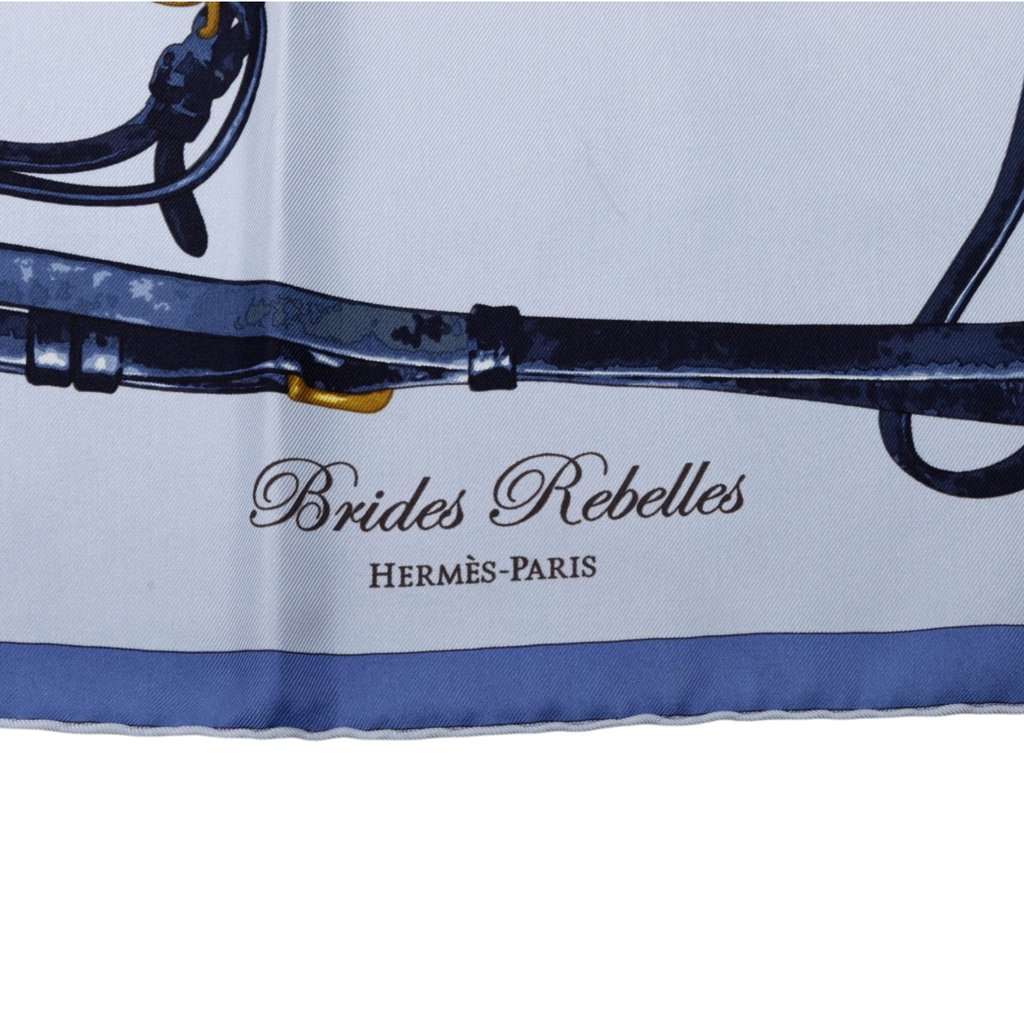 Hermès Brides Rebelles Silk Scarf 90 Blue Very good condition - Back View