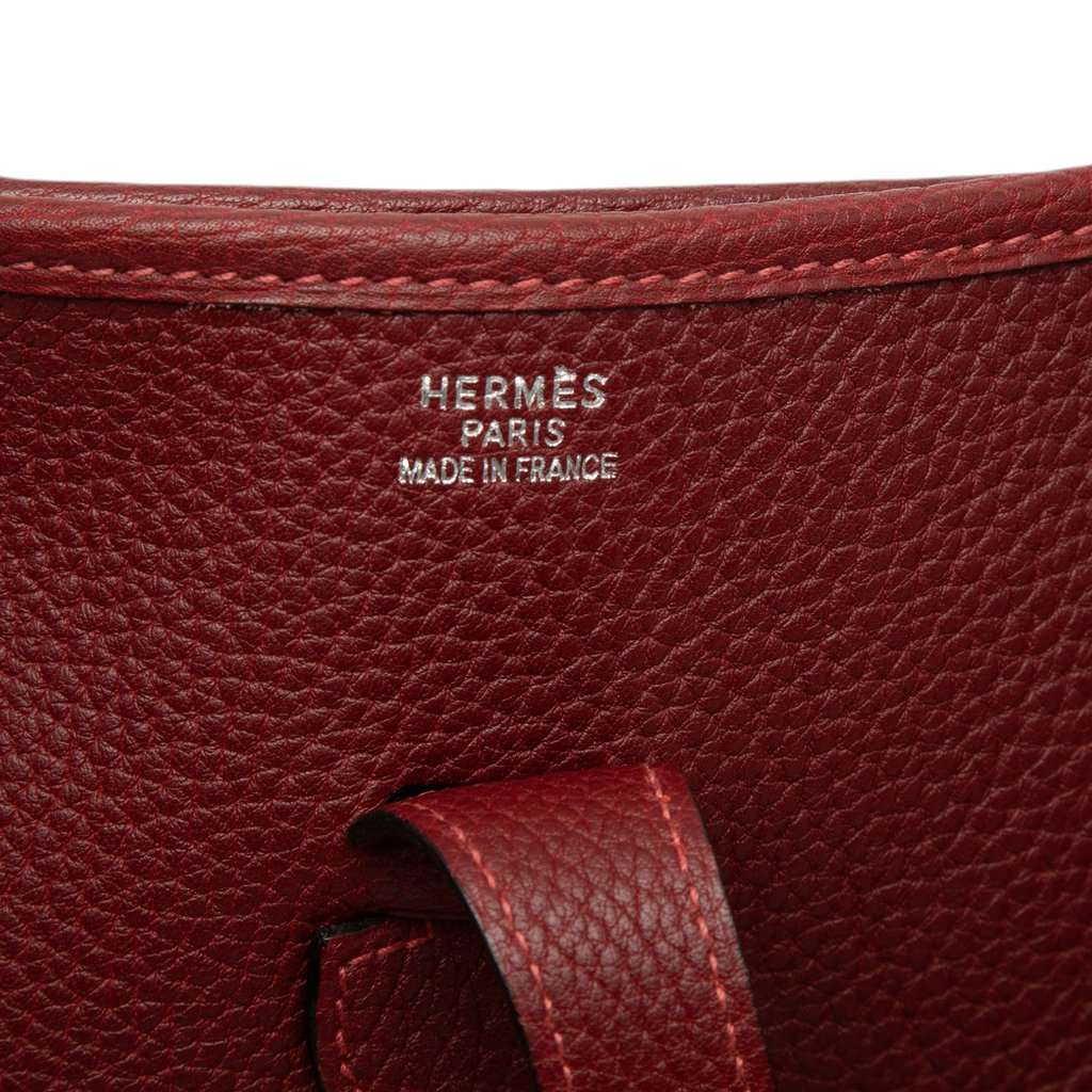 Hermès Togo Evelyne I 33 Red Leather Very good condition - Box View