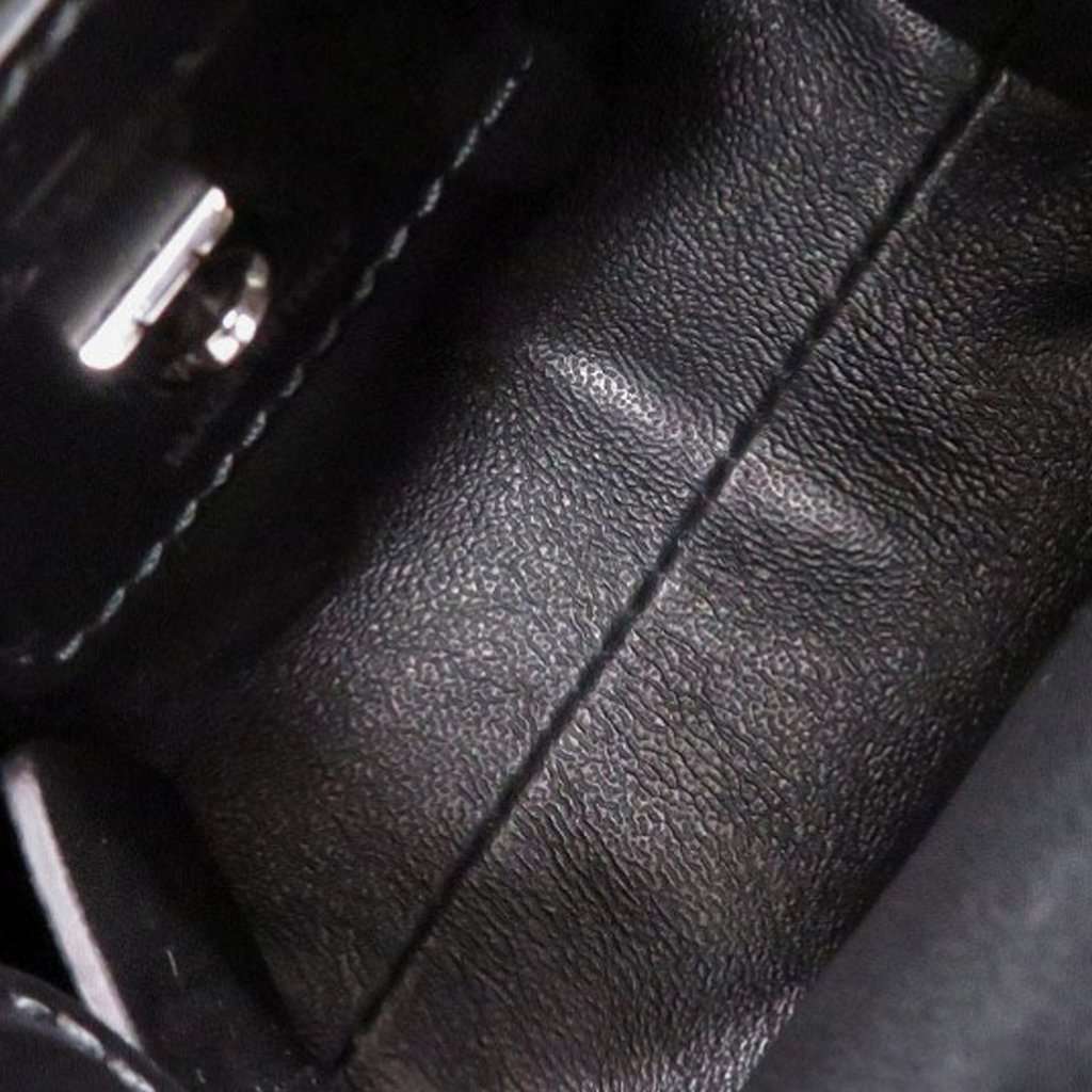 Salvatore Ferragamo Leather Gancini Trifoglio Handbag Black Leather Very good condition - Model View