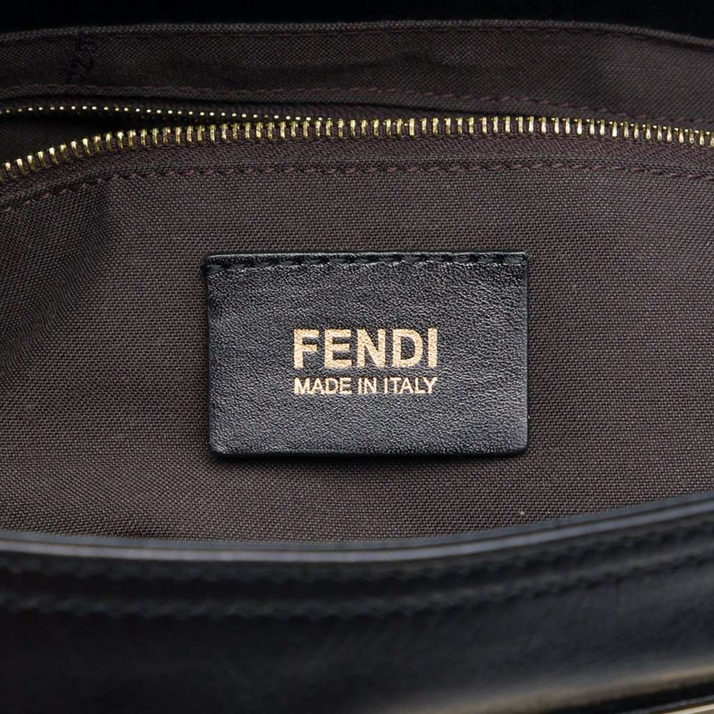 Fendi Leather Maxi Baguette Flap Bag Black Leather Very good - Box View