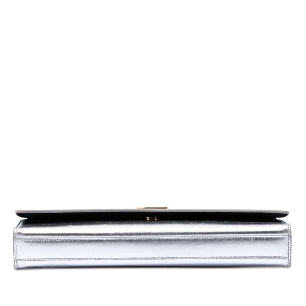 Saint Laurent Smooth Metallic Calfskin Monogram Cassandre Clutch Silver Leather Very good - Inside View