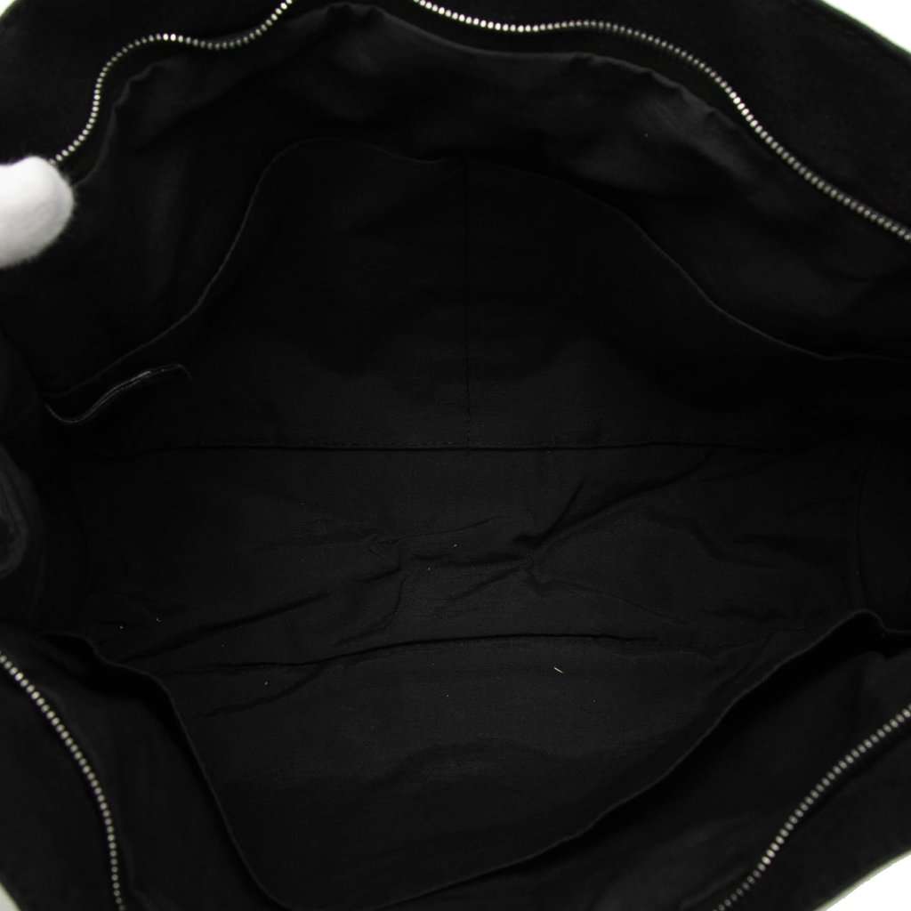 Hermès Canvas Fourre Tout Clutch Black Very good condition - Model View