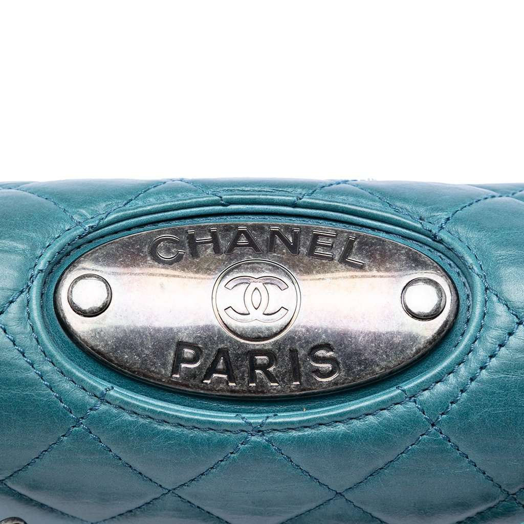 Chanel Quilted Calfskin Plaque Double Flap Blue Leather Very good condition - Box View