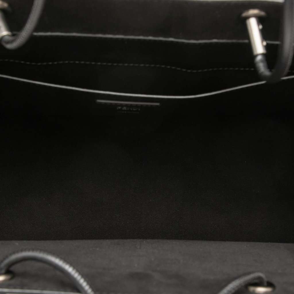 Fendi Medium Leather Pack Shopping Satchel Black Leather Very good condition - Model View