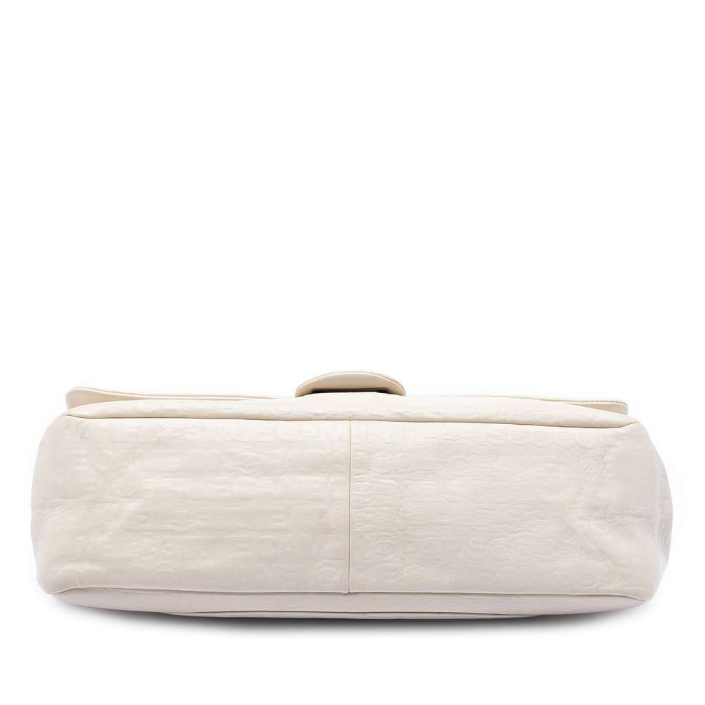 Chanel Maxi Embossed Calfskin 31 Rue Cambon Reissue 2.55 Double Flap White Leather Very good condition - Inside View
