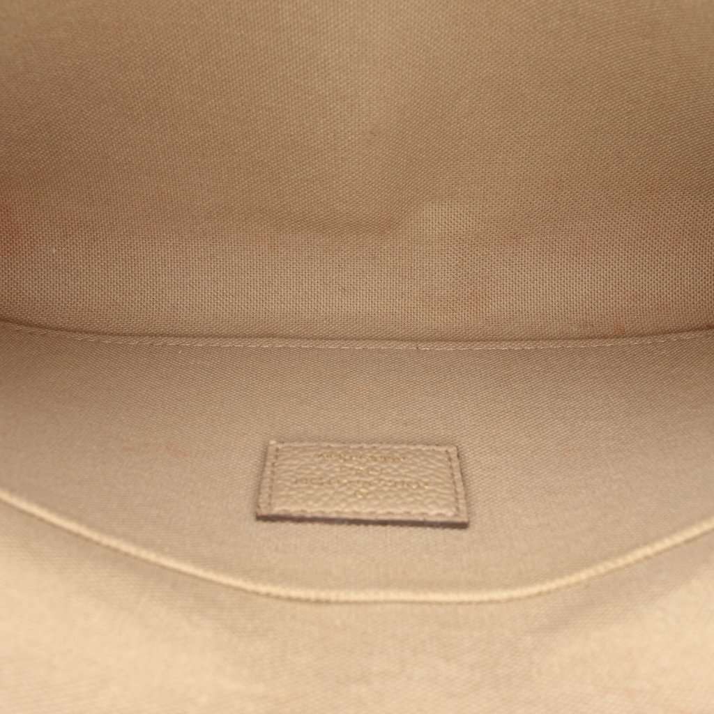 Louis Vuitton Monogram Empreinte Pochette Felicie Beige Leather Very good condition - Model View
