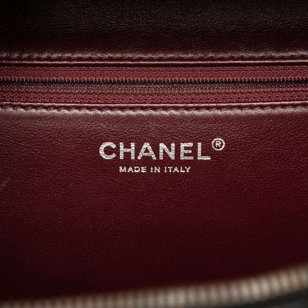 Chanel Medium Quilted Lambskin Trendy CC Bowling Bag Black Leather Very good condition - Box View