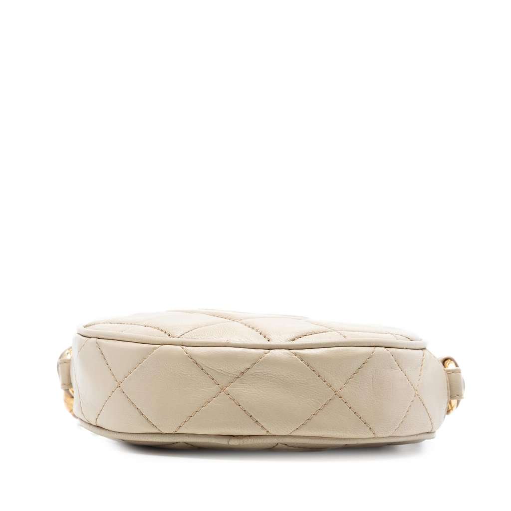 Chanel CC Quilted Lambskin Tassel Round Crossbody Brown Leather Very good condition - Inside View