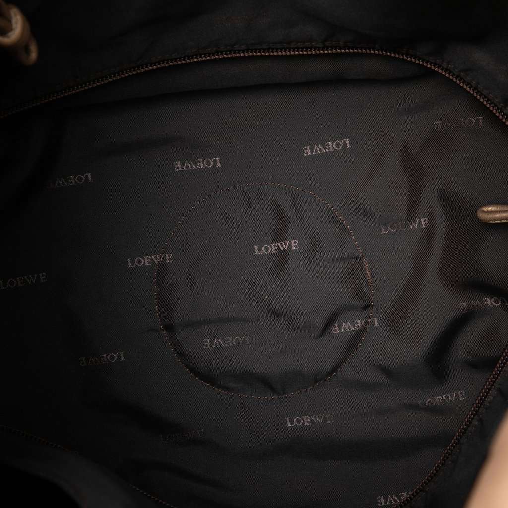 Loewe Nappa Aire Gold Leather Very good - Model View
