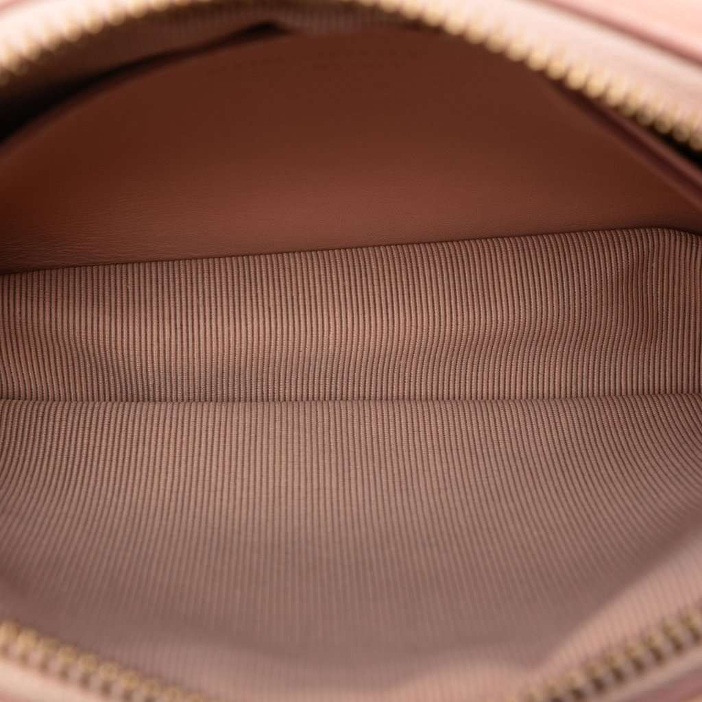 Burberry 1983 Knight Check Canvas and Calfskin Link Camera Bag Beige Very good condition - Model View