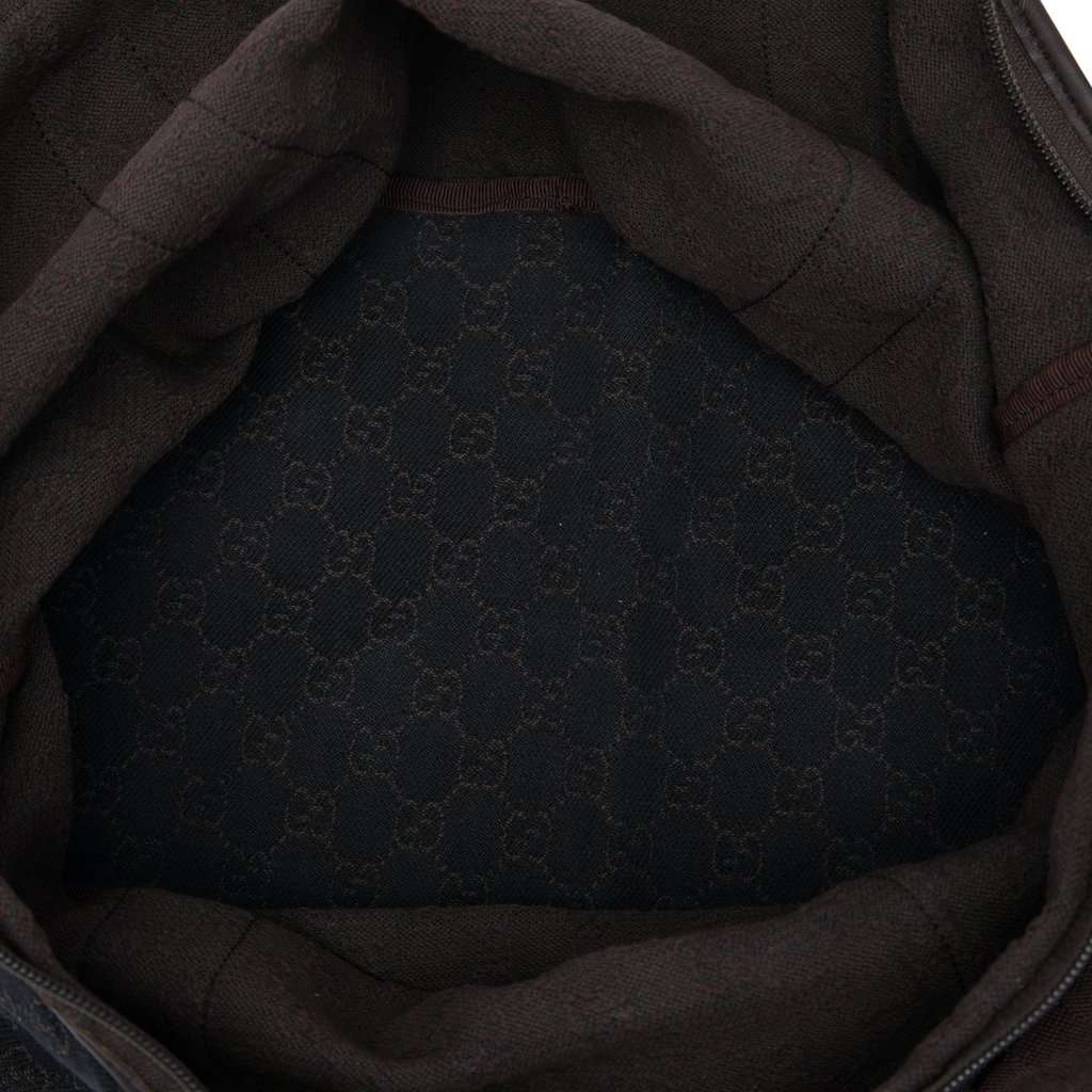 Gucci GG Denim Tote Blue Very good - Model View