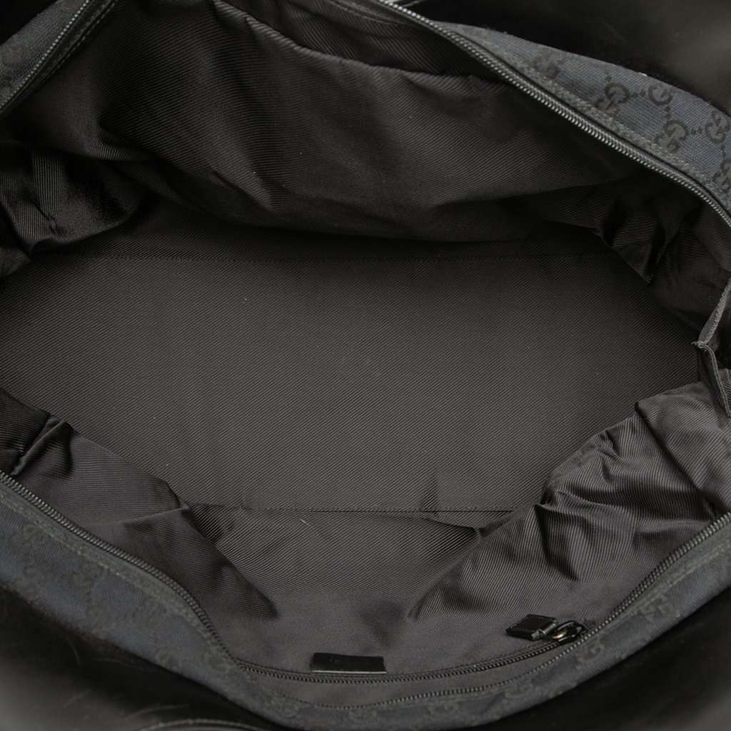 Gucci GG Canvas Jackie Bardot Travel Bag Black Very good - Model View