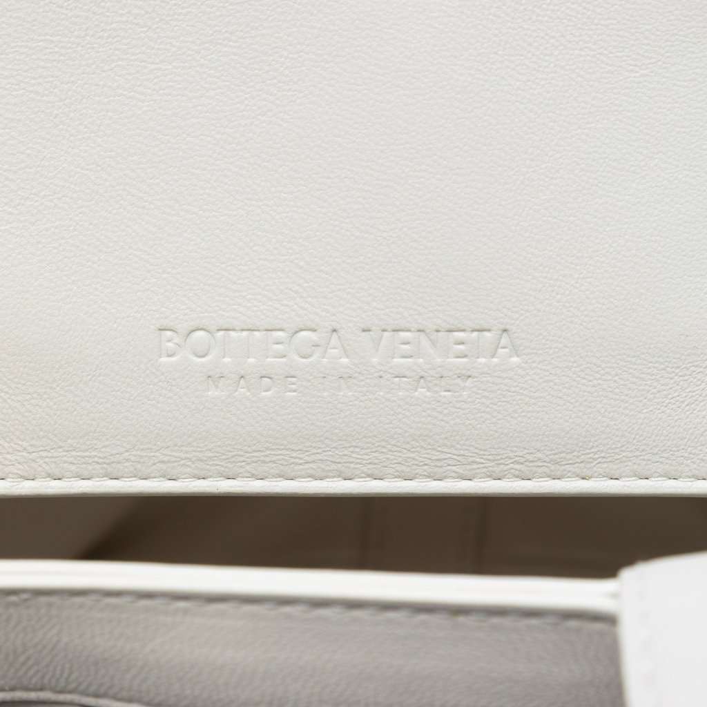 Bottega Veneta Small Nappa Intrecciato Flip Flap Tote White Leather Very good condition - Box View