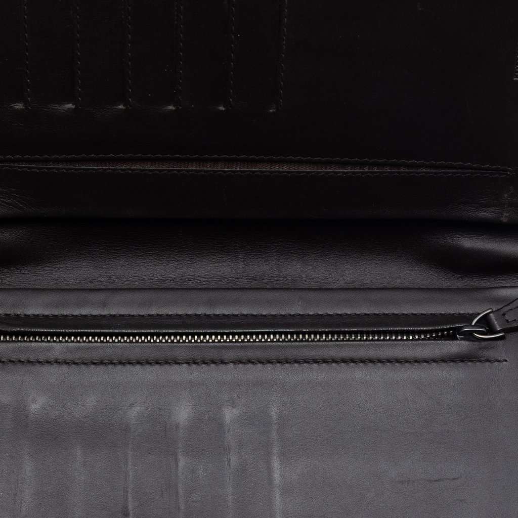 Bottega Veneta Nappa Intrecciato VN Travel Organizer Wallet Black Leather Very good condition - Model View