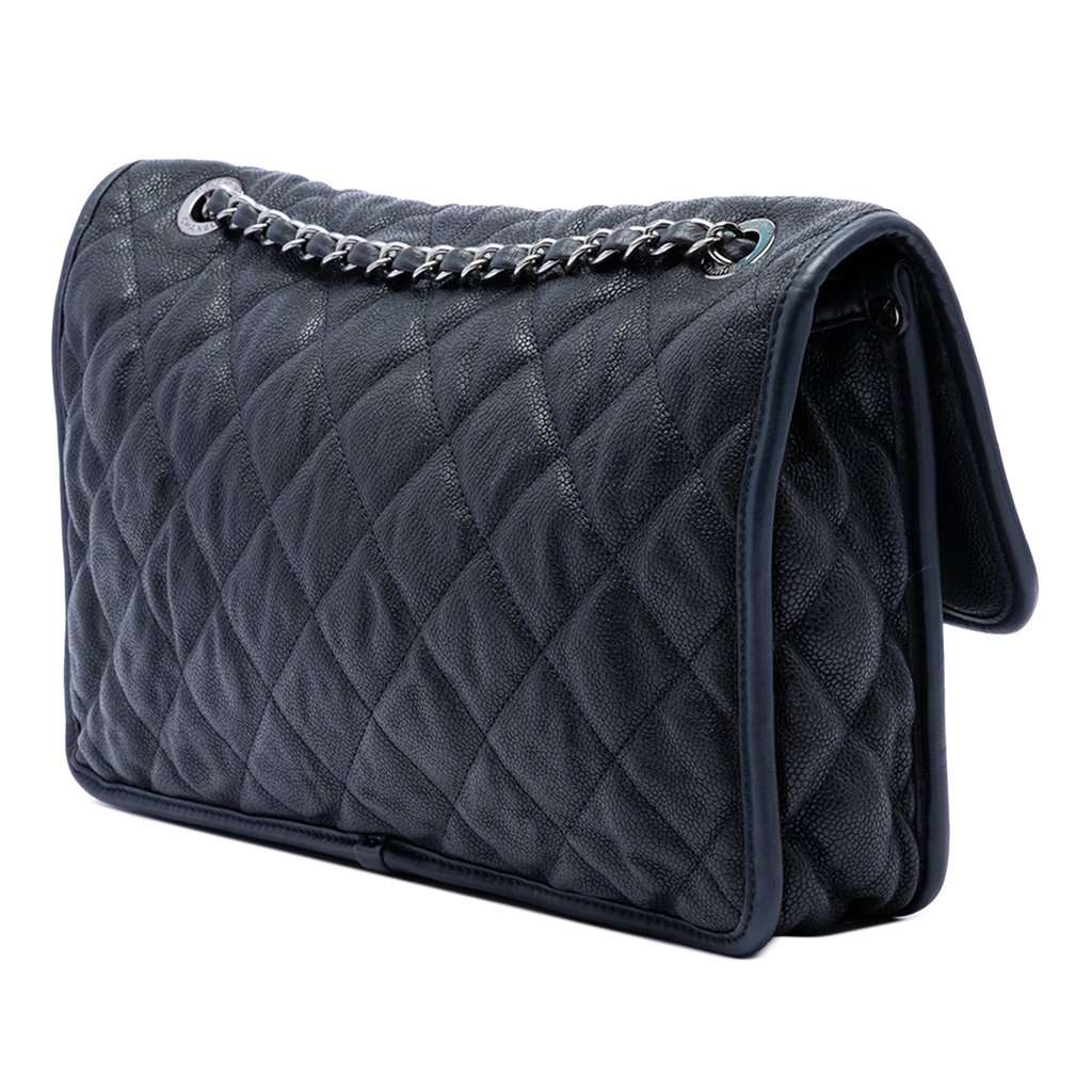 Chanel Medium Quilted Caviar French Riviera Flap Blue Leather Very good condition - Back View