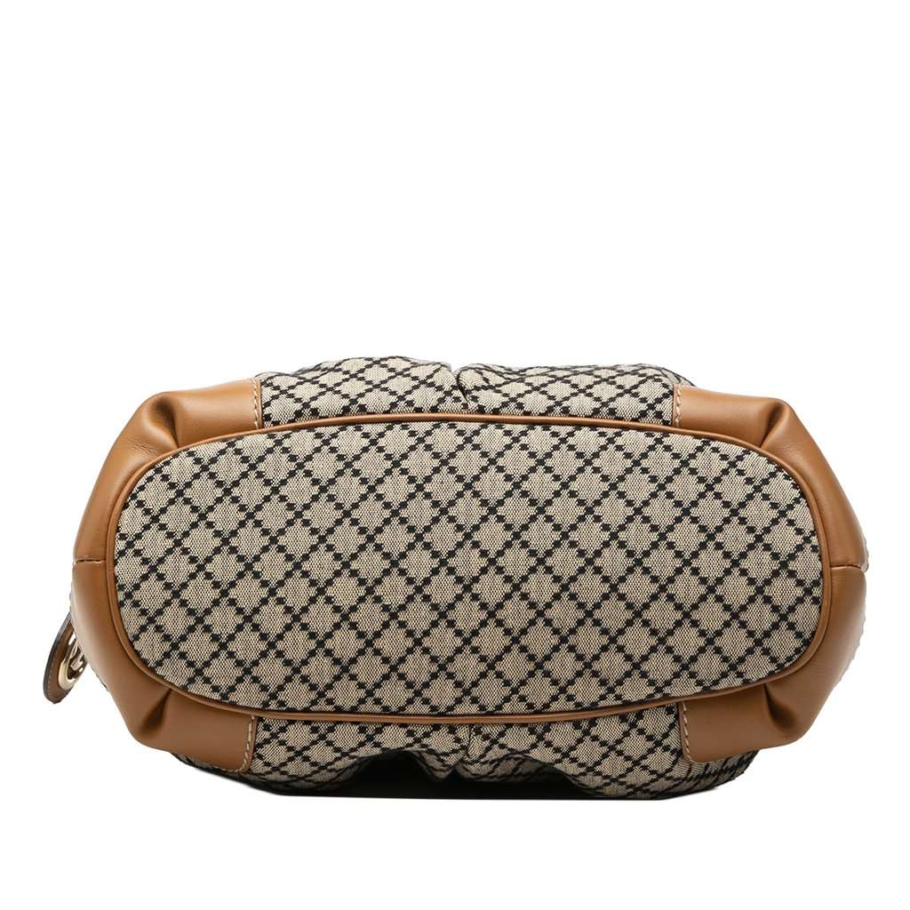 Gucci Diamante Canvas Sukey Satchel Beige Very good condition - Inside View