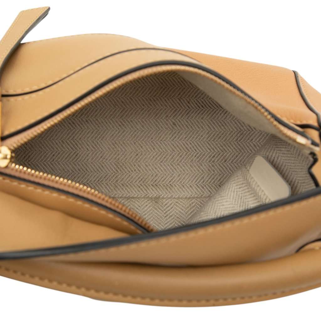 LOEWE Mini Bicolor Calfskin Puzzle Satchel Beige Leather Very good - Model View