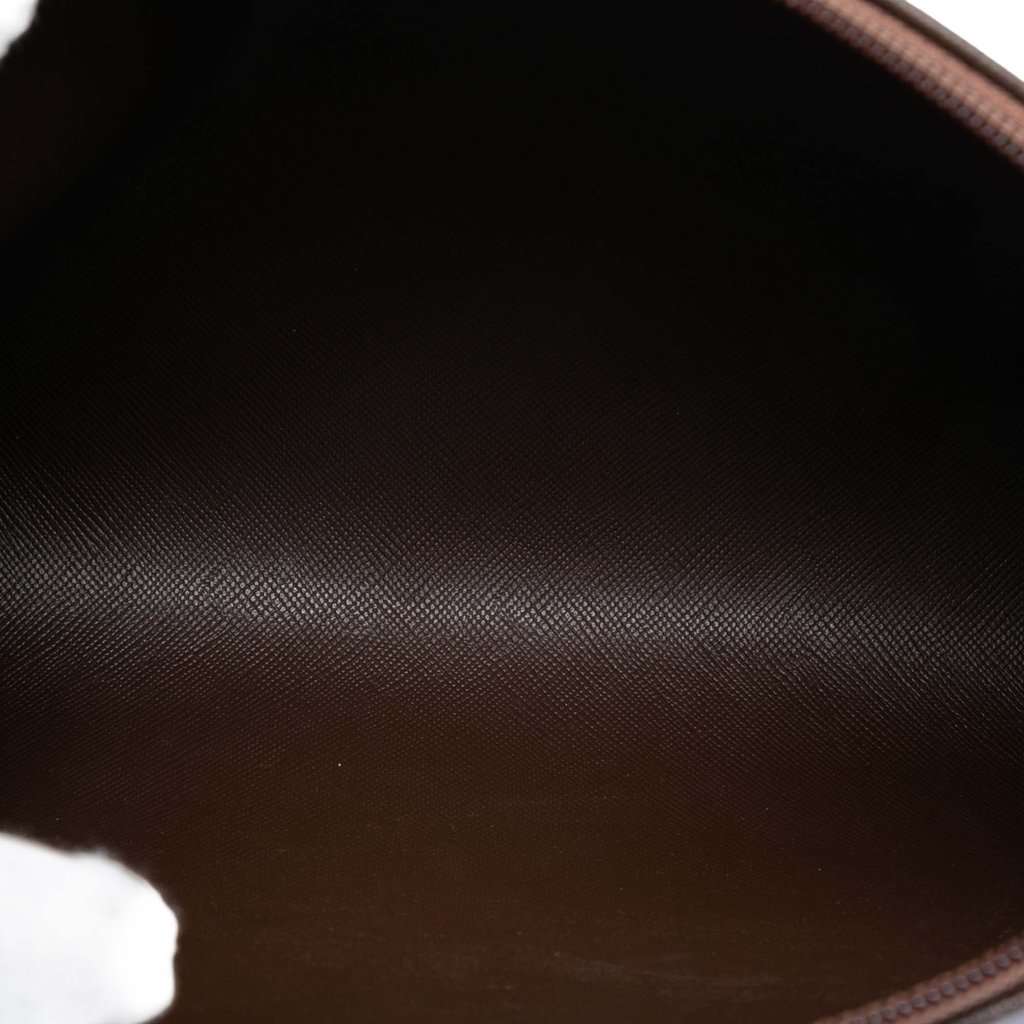 Burberry Vintage Check Canvas Clutch Brown Very good condition - Model View