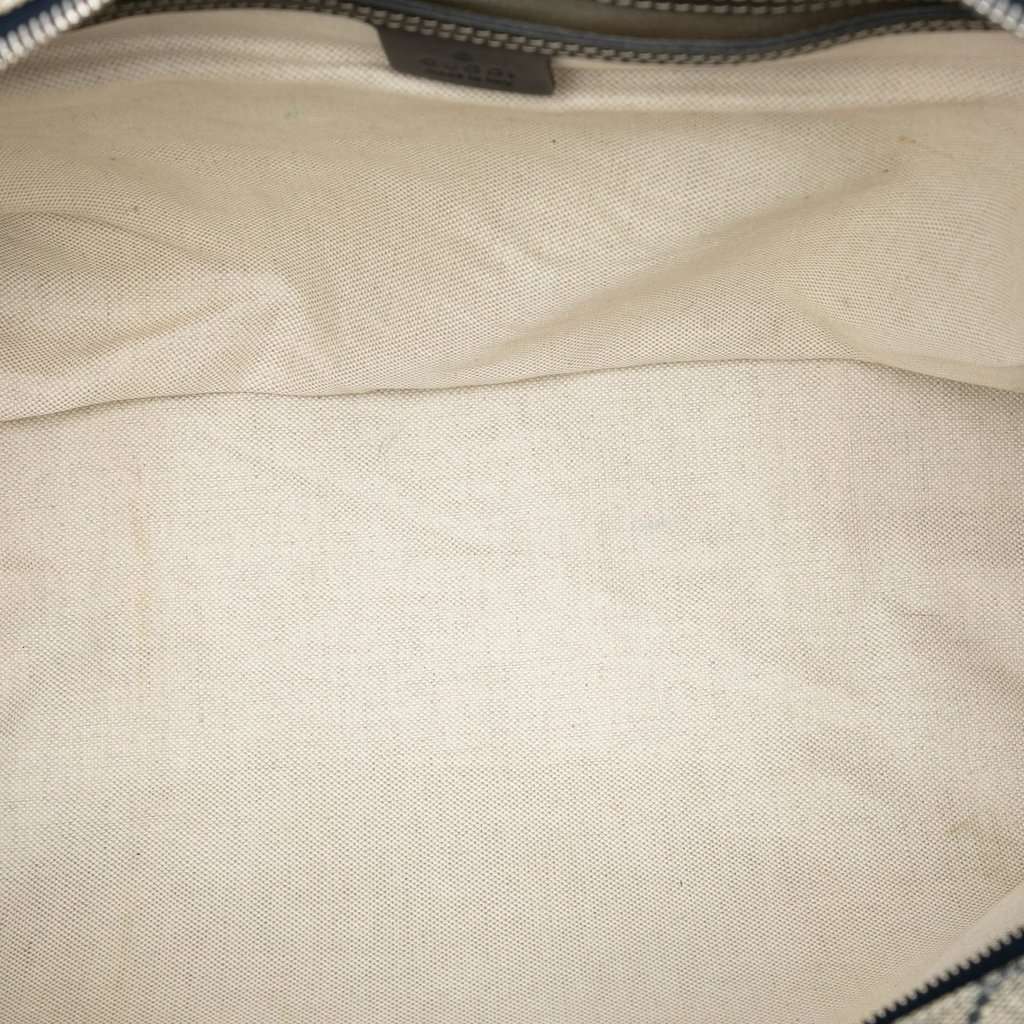 Gucci GG Supreme Carry On Duffle Bag Beige Very good condition - Model View
