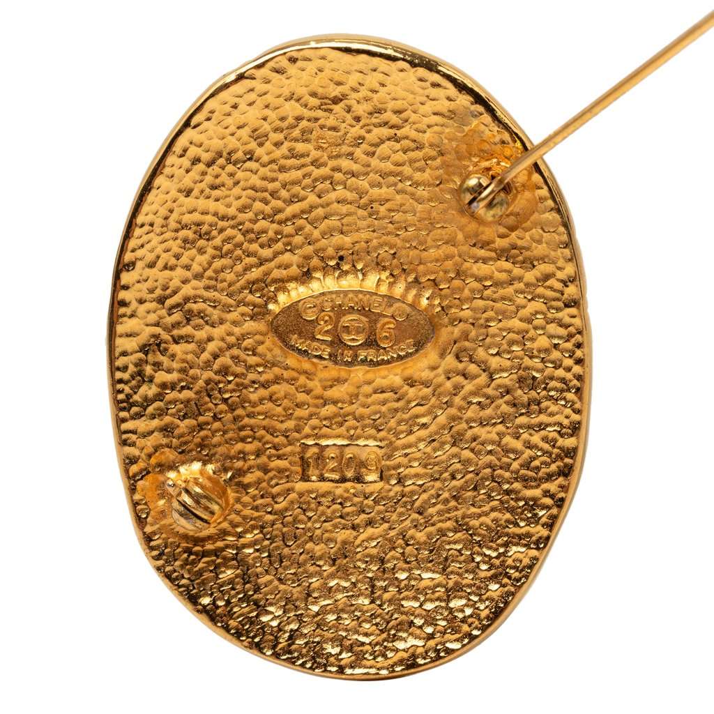 Chanel CC Gold Plated Crown Oval Brooch Gold Metal Very good condition - Inside View