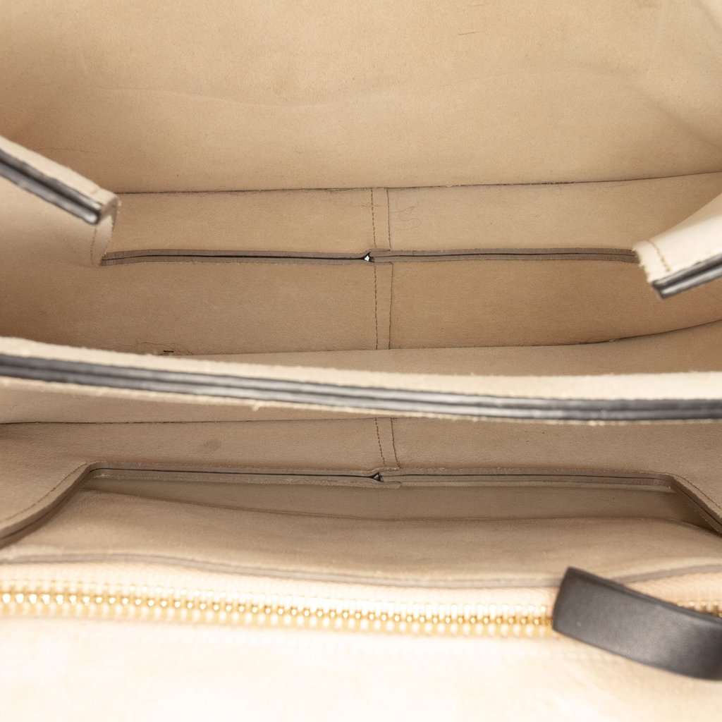 Chloé Medium Calfskin and Suede Faye Crossbody Black Leather Very good condition - Model View