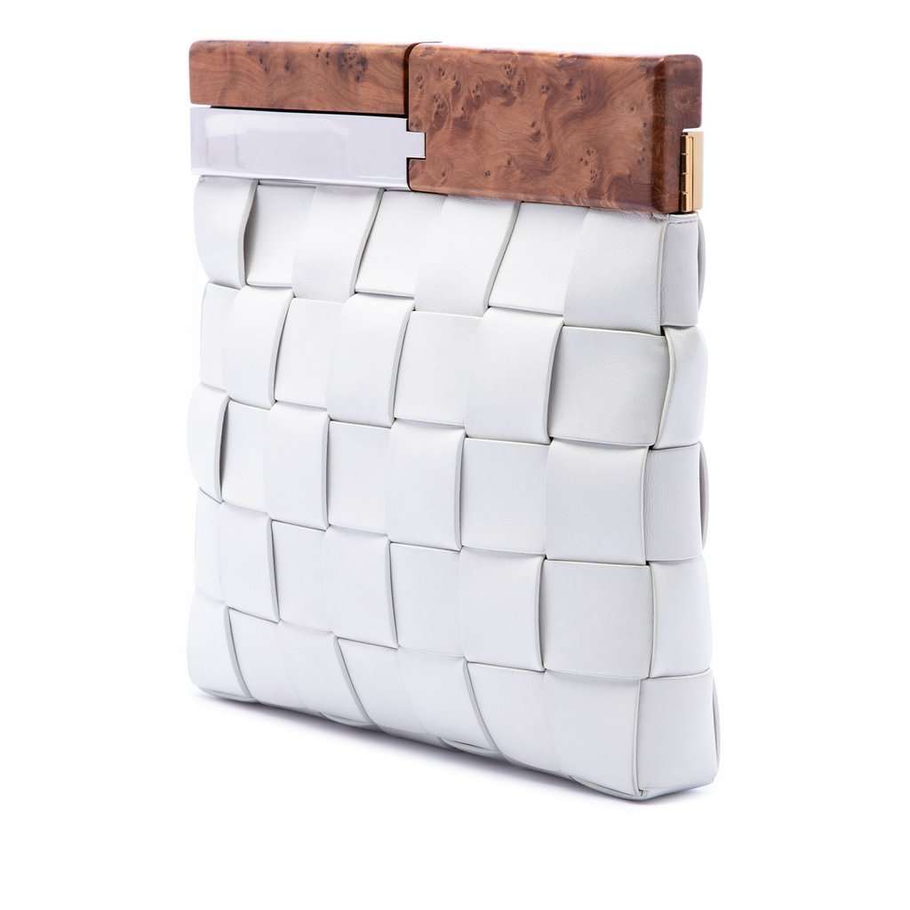 Bottega Veneta Lambskin Maxi Intrecciato The Snap Clutch White Leather Very good - Back View