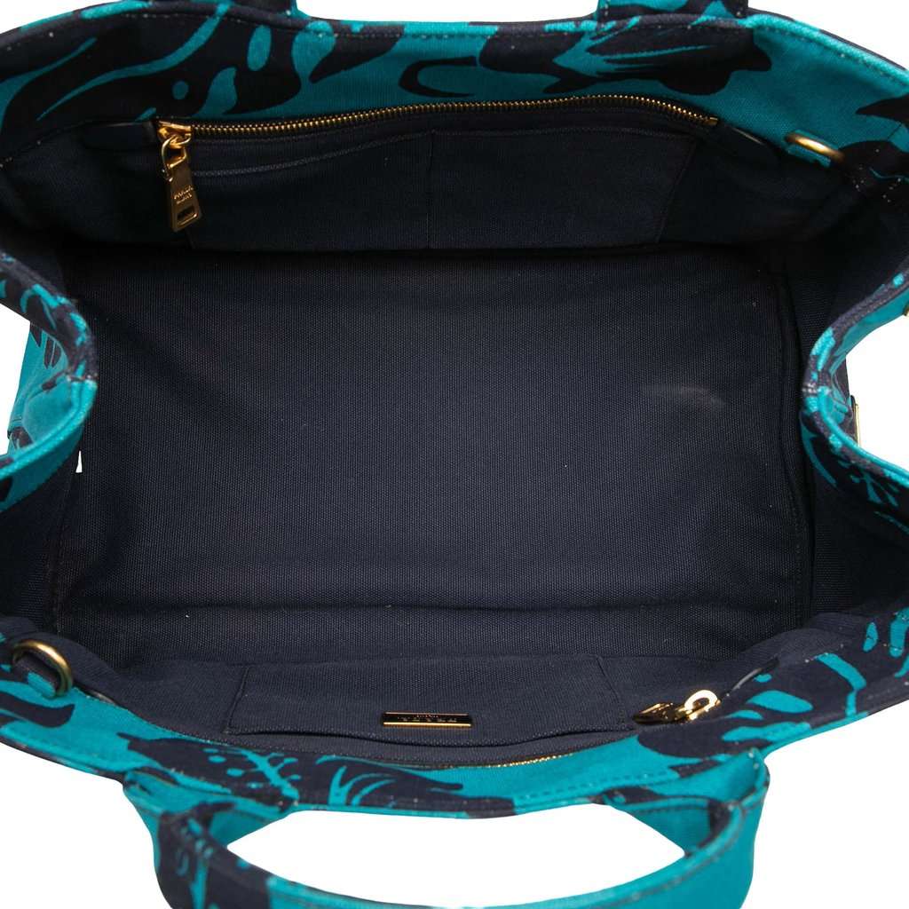 Prada Canvas Canapa Hawaii Tote Blue Very good - Model View