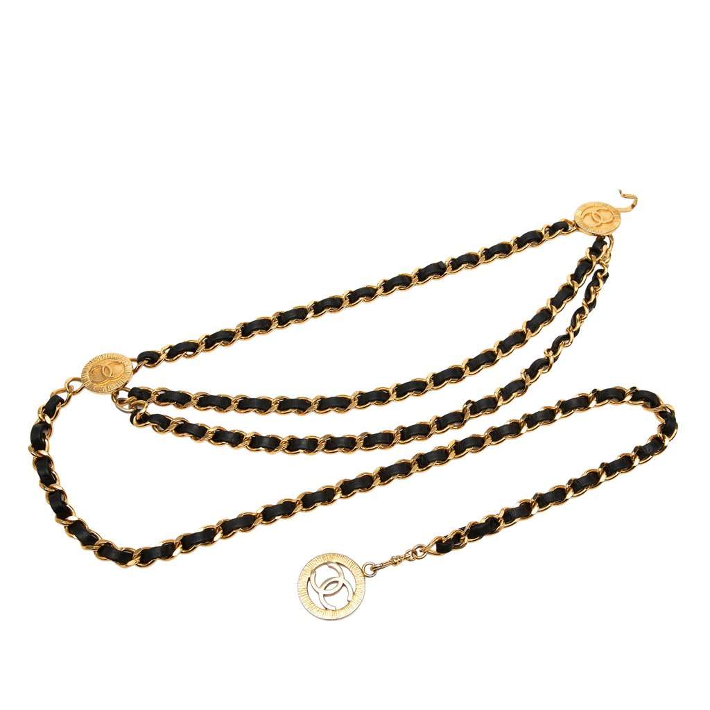 Chanel CC Gold Plated Leather Woven Medallion Triple Chain Belt Gold Metal Very good condition - Front View