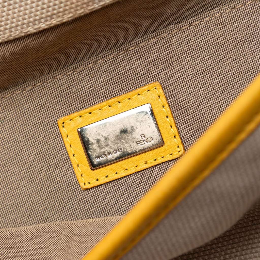 Fendi Canvas Borsa Tape Shoulder Bag Beige Very good - Box View