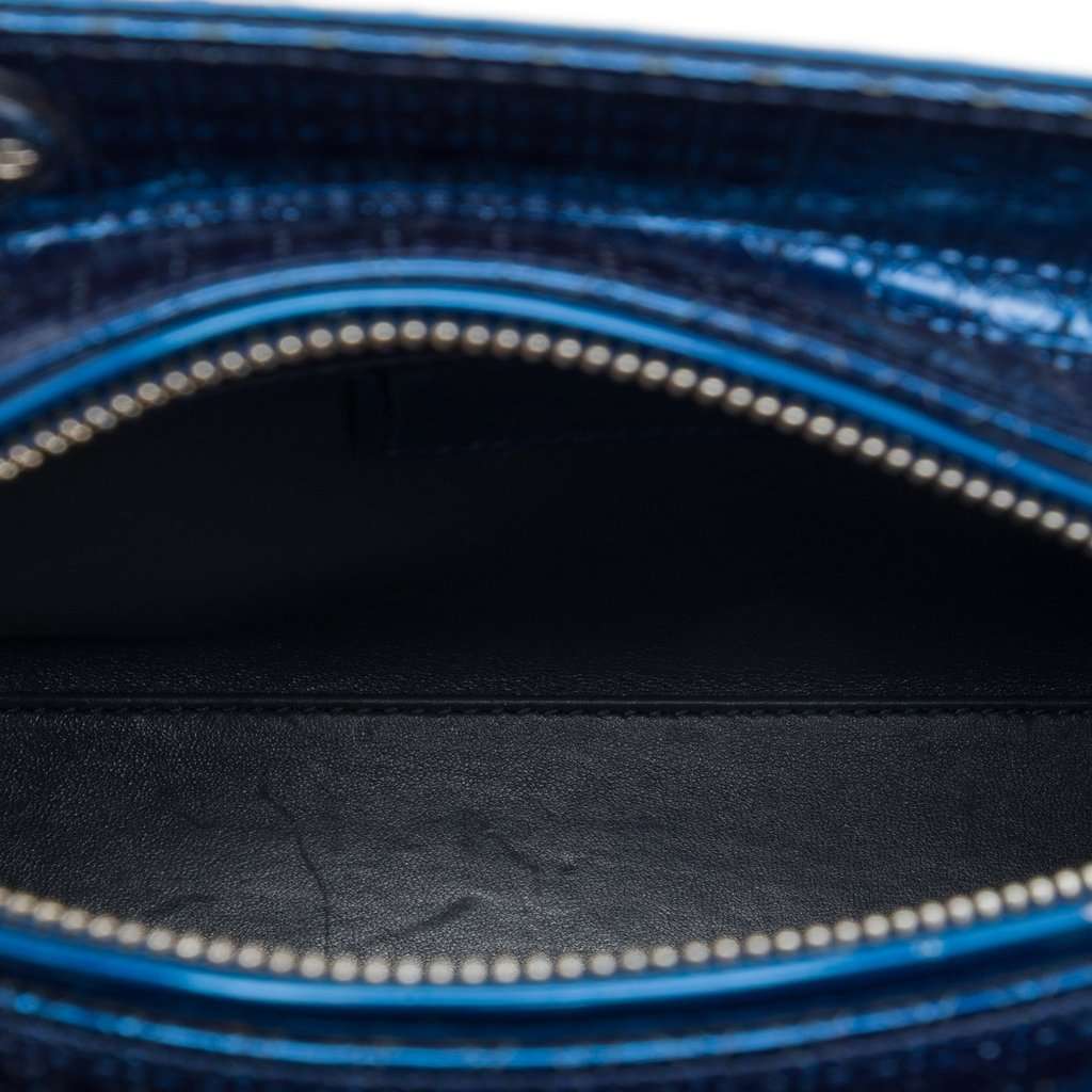 Dior Medium Metallic Patent Microcannage Lady Dior Blue Leather Very good - Model View