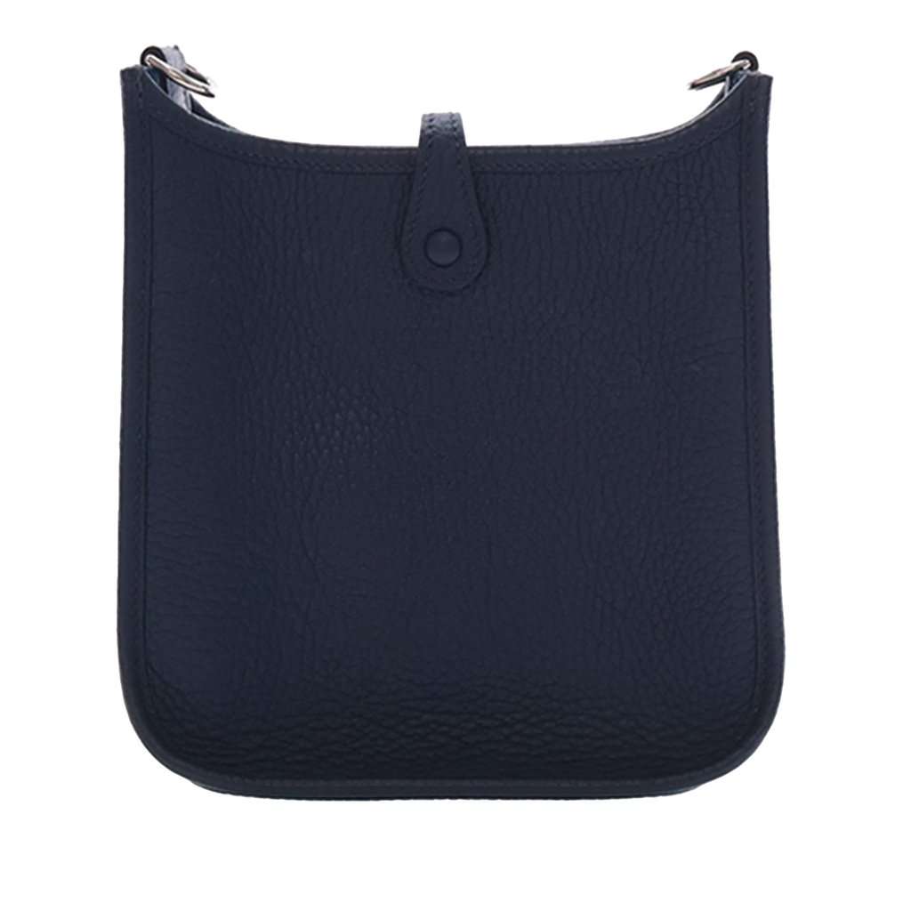 Hermès Clemence Evelyne TPM 16 Blue Leather Very good condition - Model View