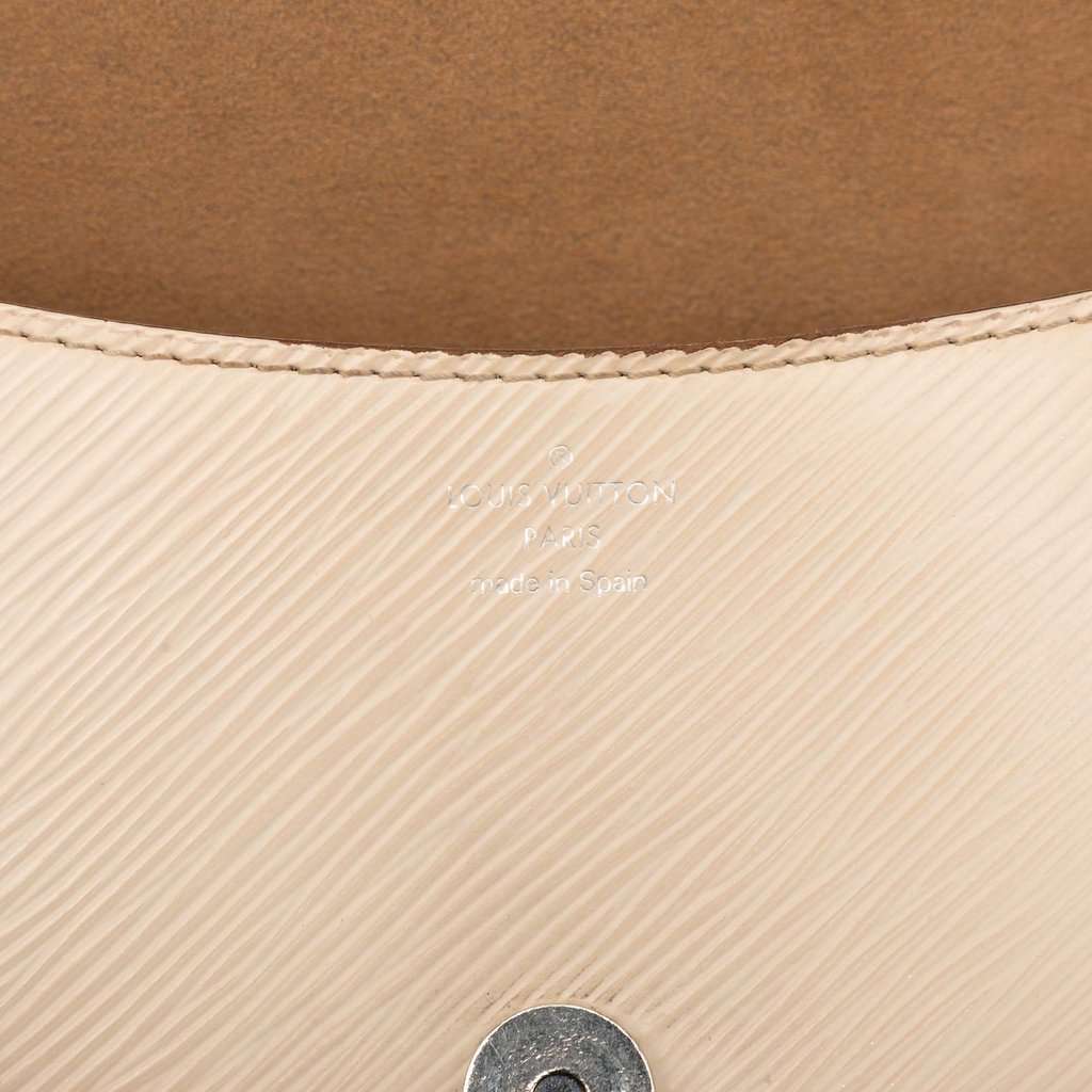 Louis Vuitton Epi Buci White Leather Very good condition - Box View