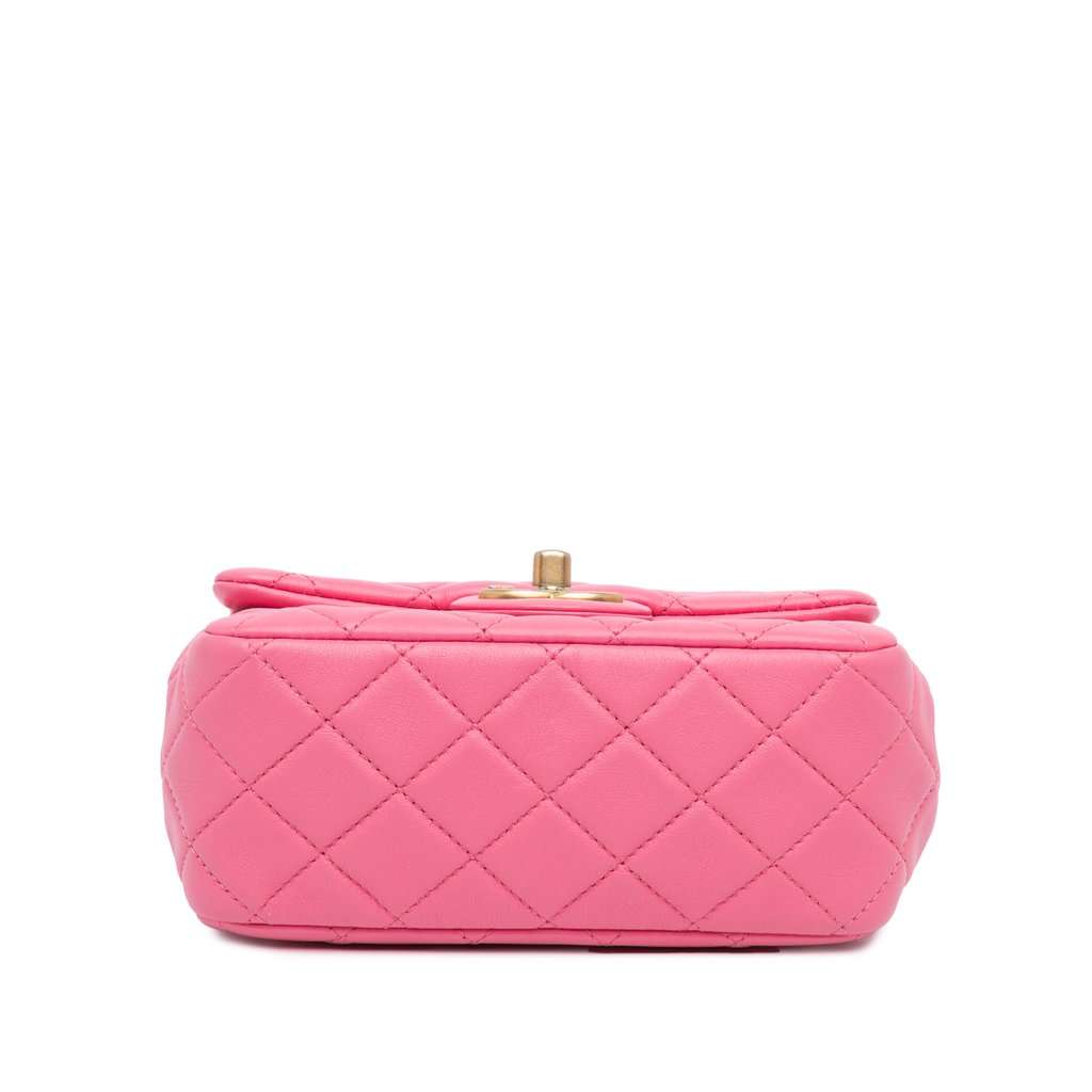 Chanel Mini Square Lambskin Pearl Samba Flap Pink Leather Very good condition - Inside View