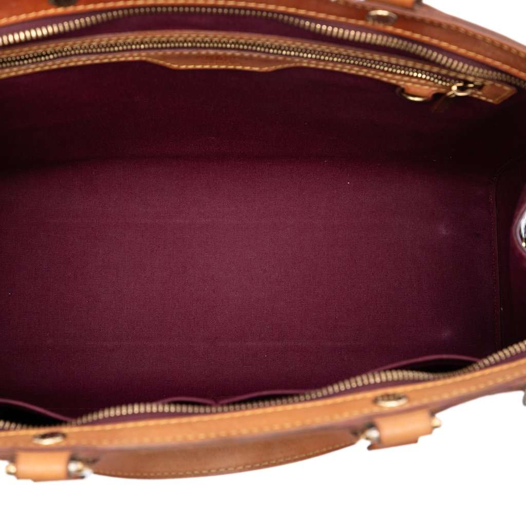 Louis Vuitton Monogram Vernis Brea GM Red Leather Very good condition - Model View