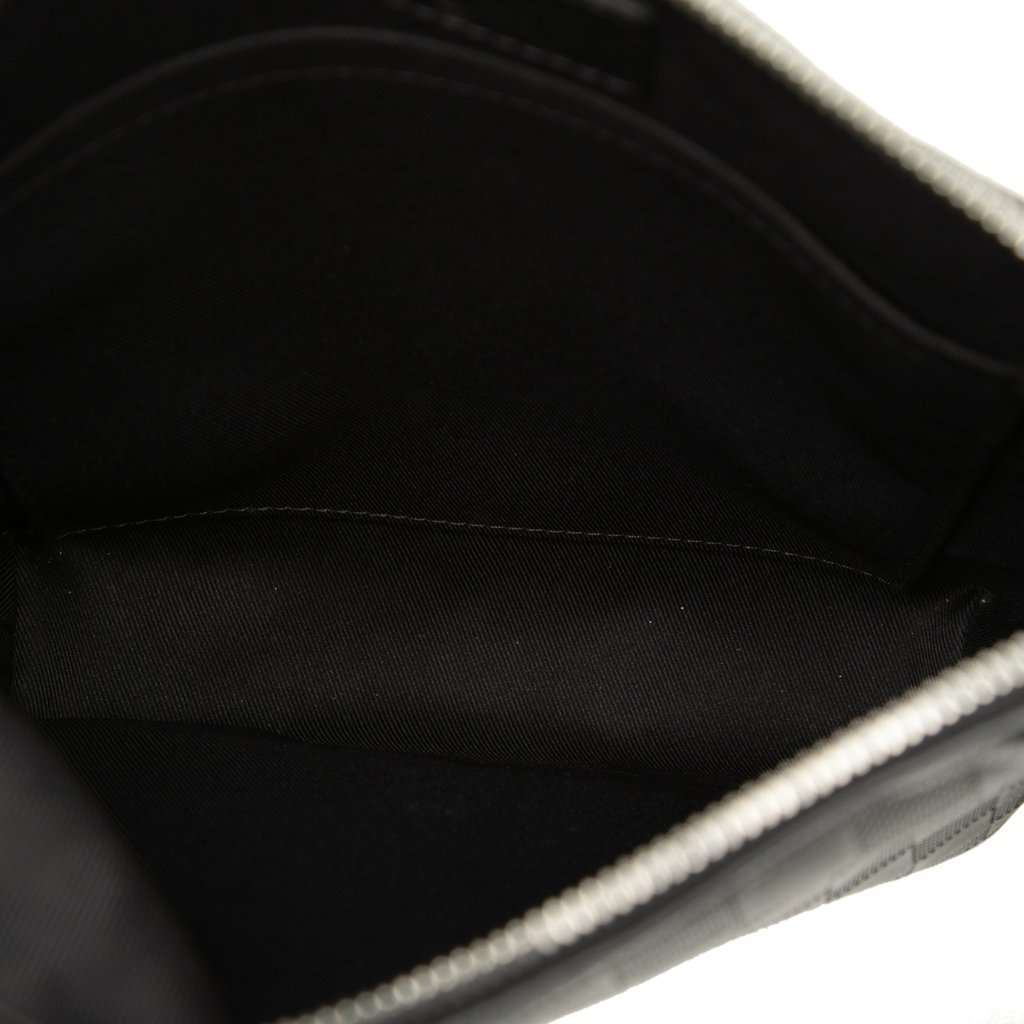 Louis Vuitton Damier Infini Discovery Messenger BB Black Leather Very good condition - Model View