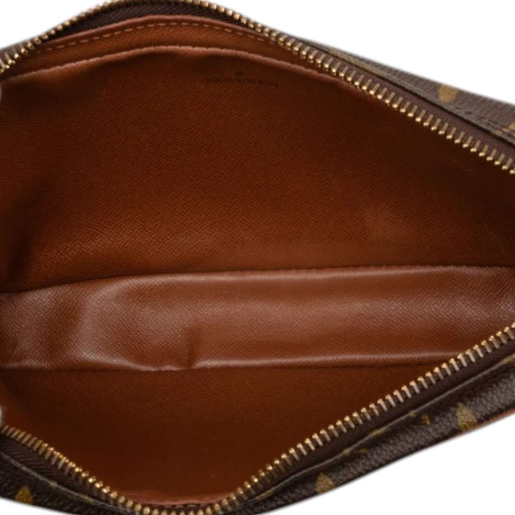 Louis Vuitton Monogram Pochette Marly Bandouliere Brown Very good condition - Model View
