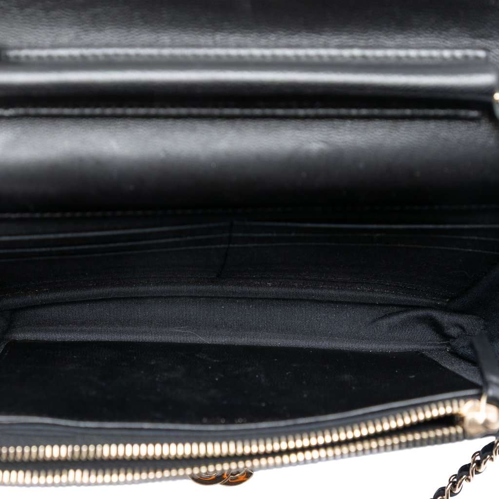 Chanel Quilted Lambskin Golden Class Wallet On Chain Black Leather Very good condition - Model View