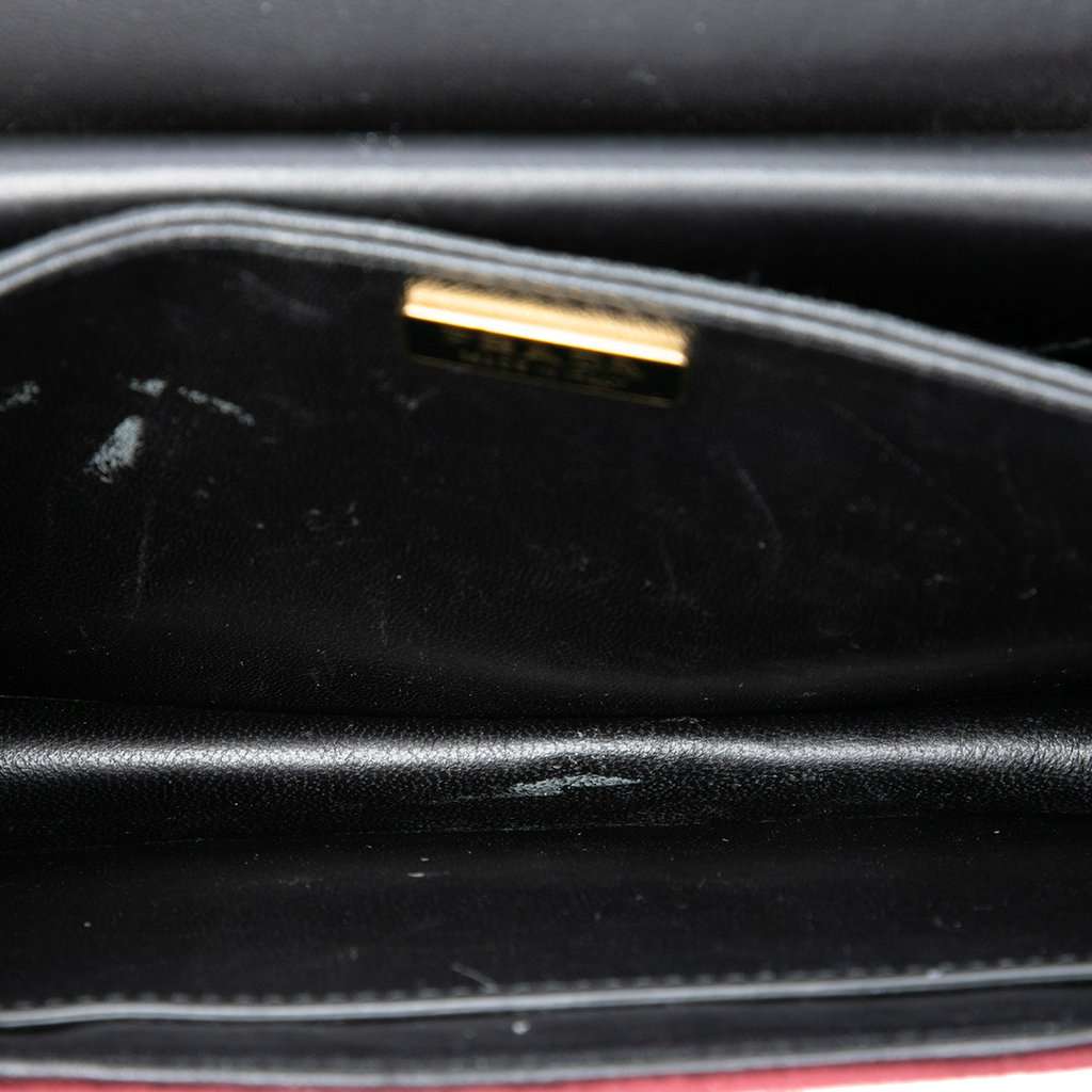 Prada Velvet Cahier Crossbody Red Very good - Model View