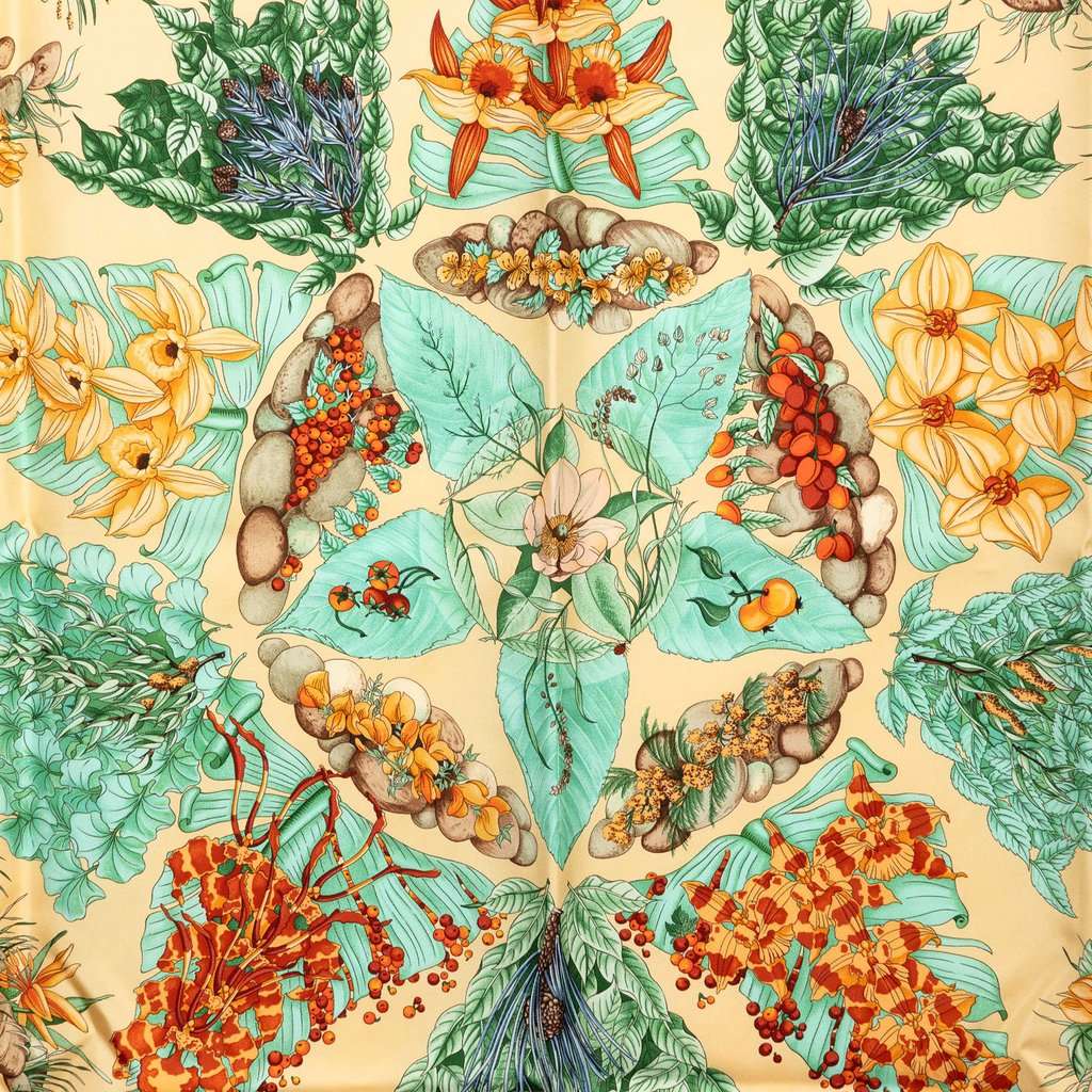 Hermès Pythagore Silk Scarf 90 Yellow Very good - Back View