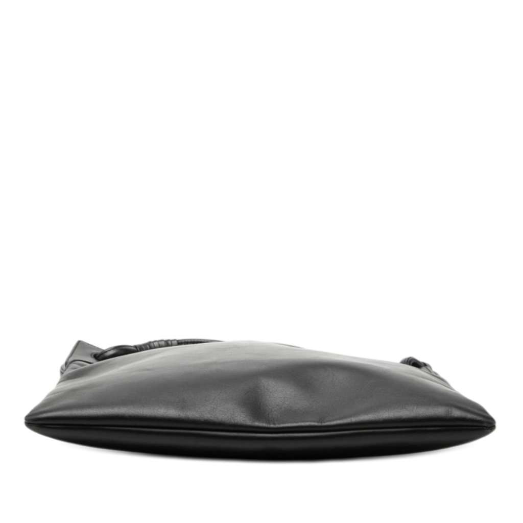 Bottega Veneta Calfskin Crossbody Black Leather Very good condition - Inside View