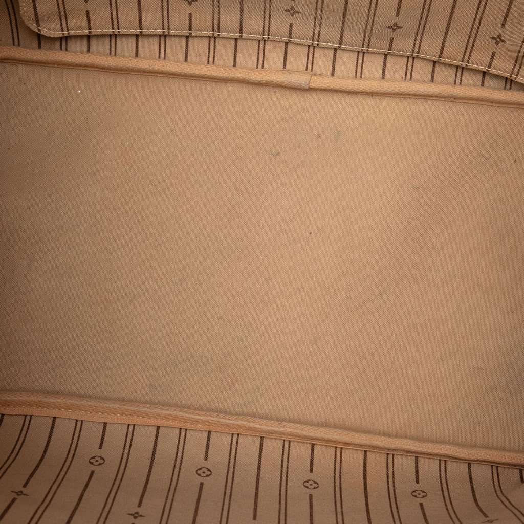 Louis Vuitton Monogram Neverfull GM Brown Very good - Model View
