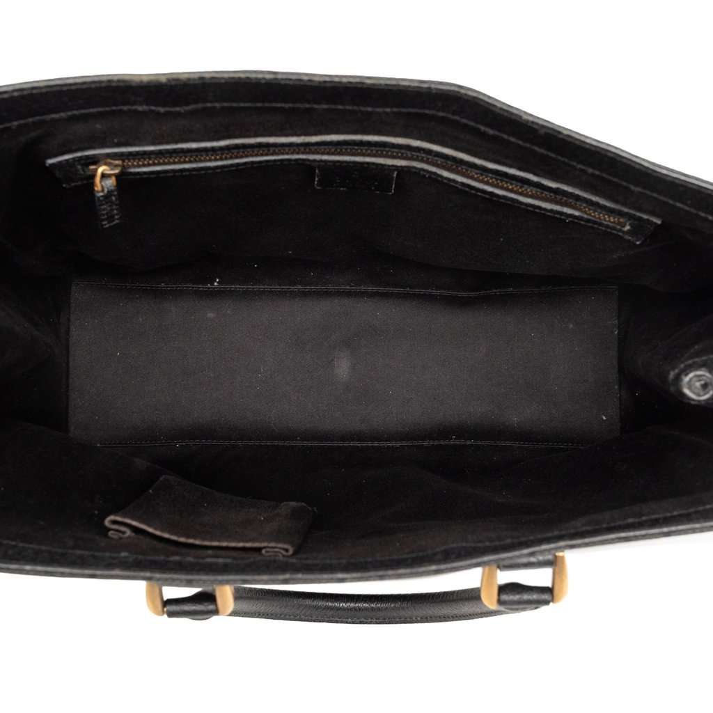 Gucci GG Canvas Nailhead Handbag Black Very good condition - Model View