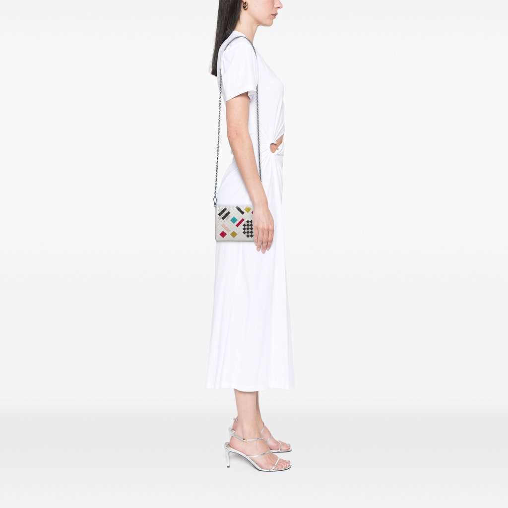 Bottega Veneta Nappa Intrecciato Abstract Wallet On Chain White Leather Very good - Box View