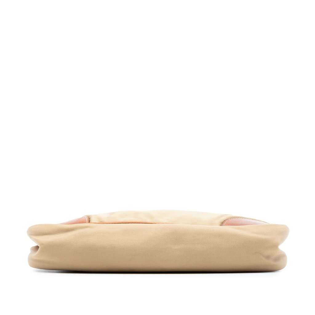 Prada Leather Trimmed Tessuto Kisslock Frame Pochette Beige Very good condition - Inside View