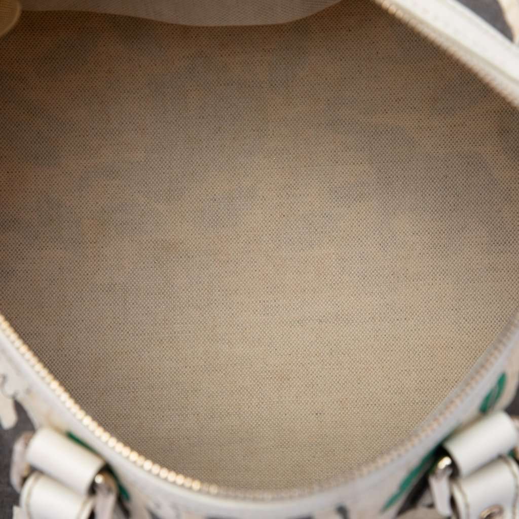 Gucci Limited Edition Medium GG Supreme Snowman In Africa Joy Boston Bag Beige Very good - Model View
