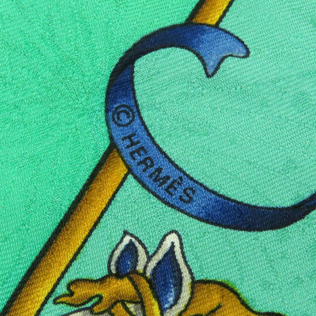 Hermès Luna Park Silk Scarf 90 Green Very good - Model View