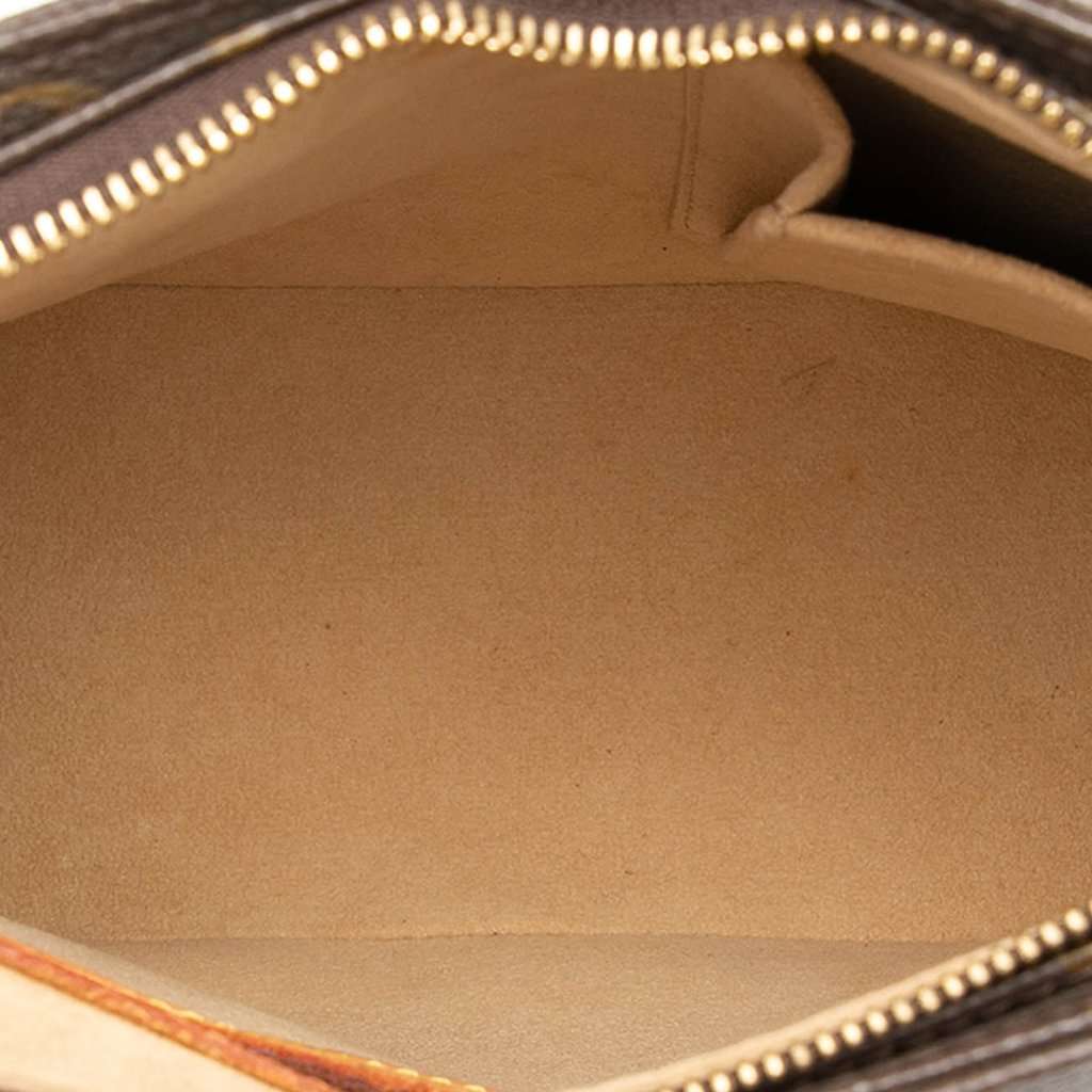 Louis Vuitton Monogram Looping MM Brown Very good condition - Model View