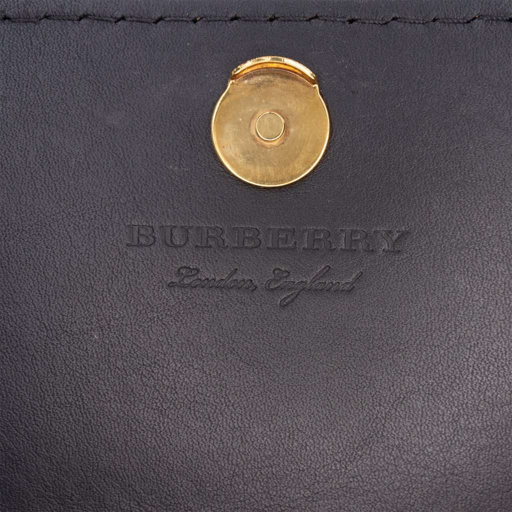 Burberry Pebbled Leather Embossed Logo Hampshire Wallet on Chain Blue Leather Very good - Box View