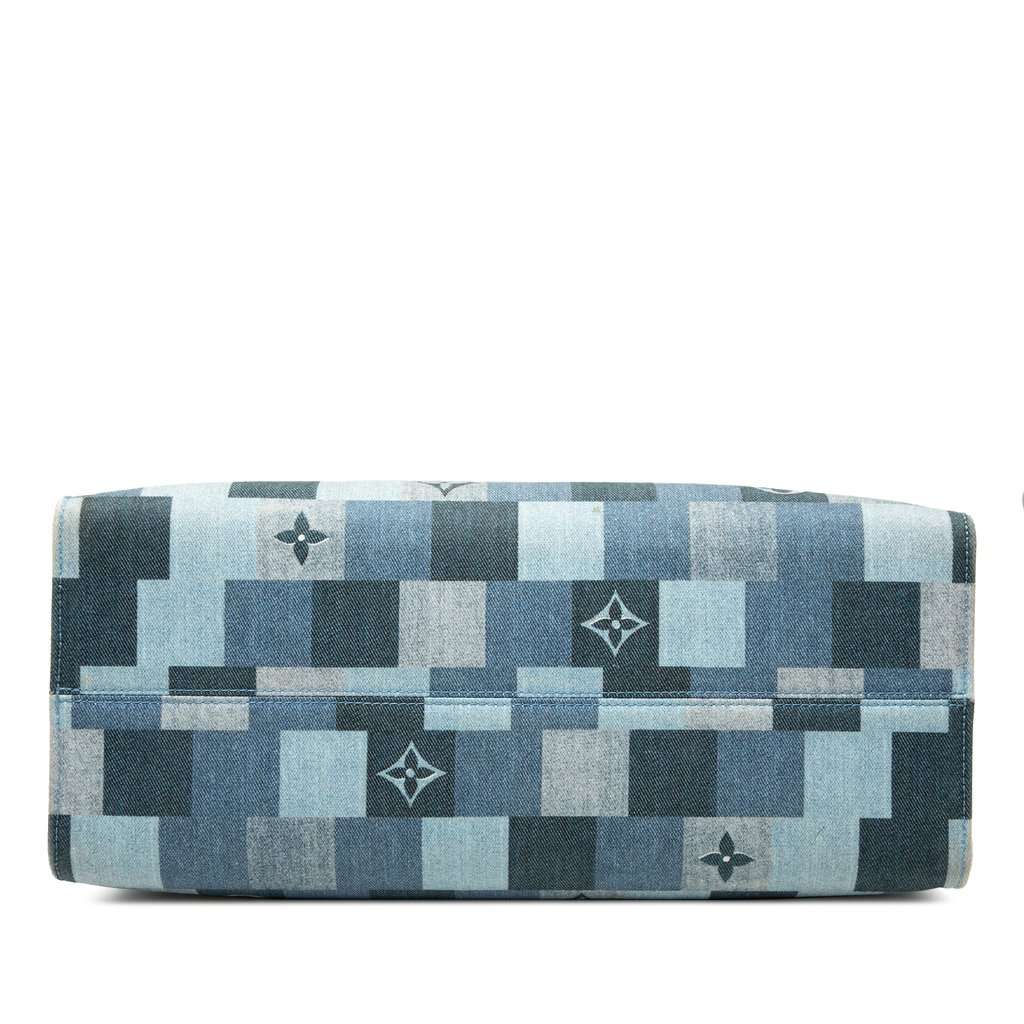 Louis Vuitton Monogram Denim Onthego GM Blue Very good condition - Inside View